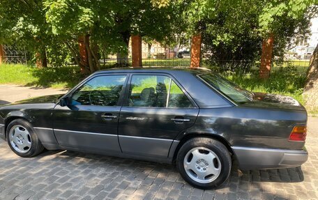 Mercedes-Benz W124, 1992 год, 290 000 рублей, 8 фотография