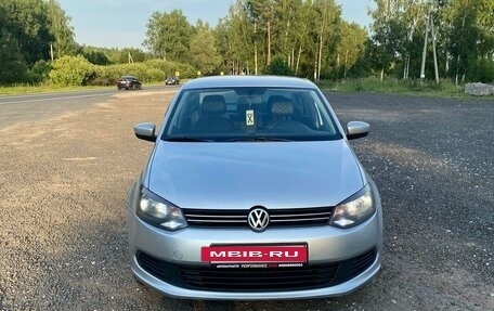 Volkswagen Polo VI (EU Market), 2014 год, 939 000 рублей, 2 фотография