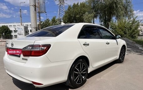 Toyota Camry, 2017 год, 2 585 000 рублей, 10 фотография