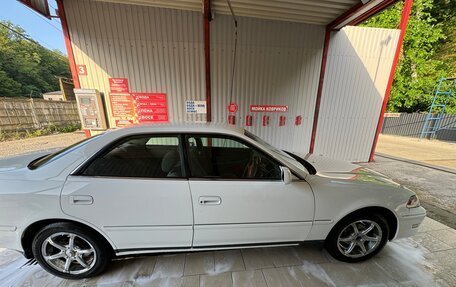 Toyota Mark II VIII (X100), 1999 год, 900 000 рублей, 2 фотография