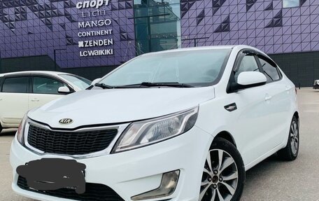 KIA Rio III рестайлинг, 2013 год, 850 000 рублей, 2 фотография