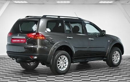 Mitsubishi Pajero Sport II рестайлинг, 2011 год, 1 499 000 рублей, 2 фотография