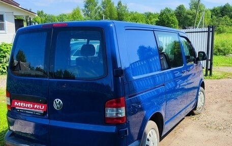 Volkswagen Transporter T5 рестайлинг, 2014 год, 2 050 000 рублей, 2 фотография