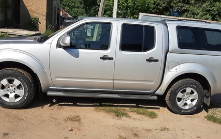 Nissan Navara (Frontier), 2008 год, 1 700 000 рублей, 2 фотография