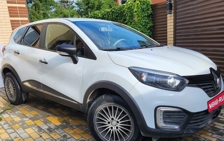 Renault Kaptur I рестайлинг, 2016 год, 1 350 000 рублей, 1 фотография