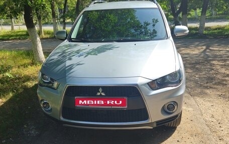 Mitsubishi Outlander III рестайлинг 3, 2011 год, 1 450 000 рублей, 1 фотография