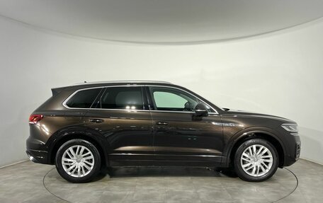 Volkswagen Touareg III, 2018 год, 5 999 000 рублей, 5 фотография