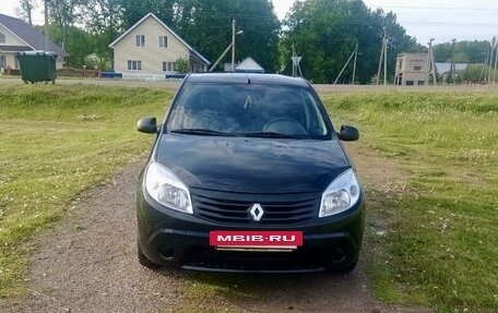 Renault Logan I, 2011 год, 628 000 рублей, 2 фотография