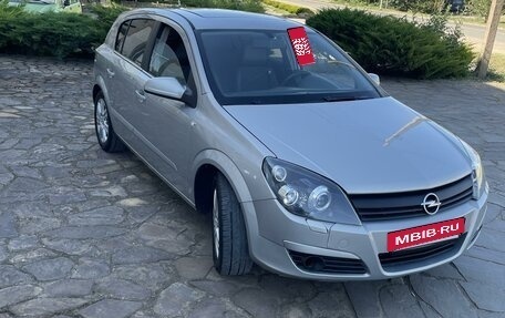 Opel Astra H, 2007 год, 600 000 рублей, 3 фотография