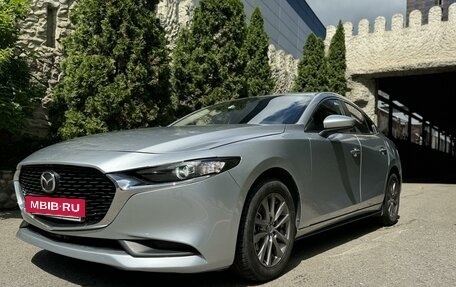 Mazda 3, 2020 год, 2 150 000 рублей, 3 фотография