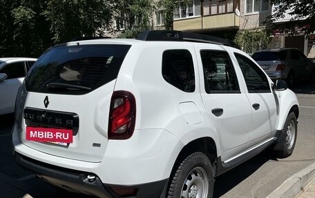 Renault Duster I рестайлинг, 2018 год, 800 000 рублей, 3 фотография