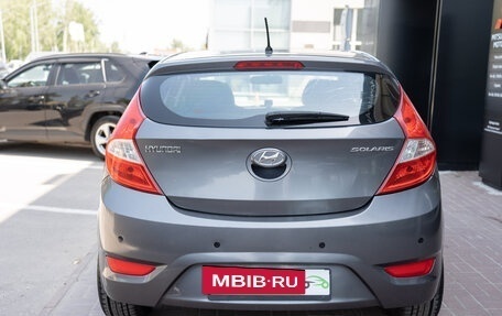 Hyundai Solaris II рестайлинг, 2013 год, 642 000 рублей, 4 фотография