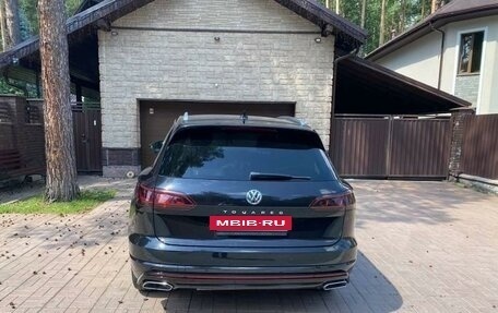 Volkswagen Touareg III, 2018 год, 5 600 000 рублей, 4 фотография