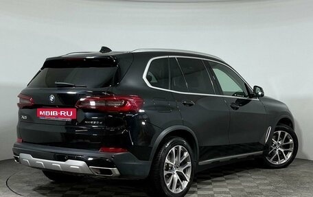 BMW X5, 2019 год, 6 570 000 рублей, 2 фотография