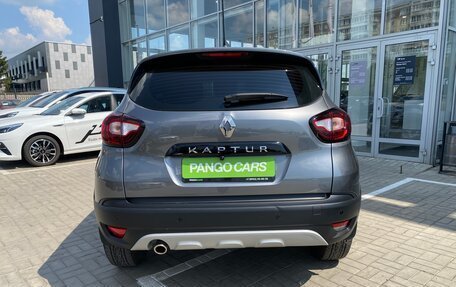 Renault Kaptur I рестайлинг, 2021 год, 1 740 000 рублей, 6 фотография