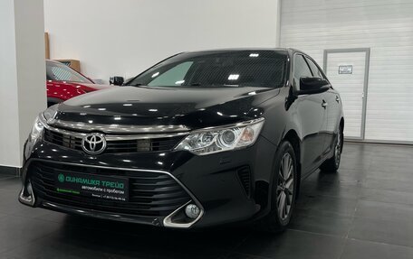 Toyota Camry, 2017 год, 2 250 000 рублей, 3 фотография