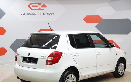 Skoda Fabia II, 2013 год, 730 000 рублей, 5 фотография