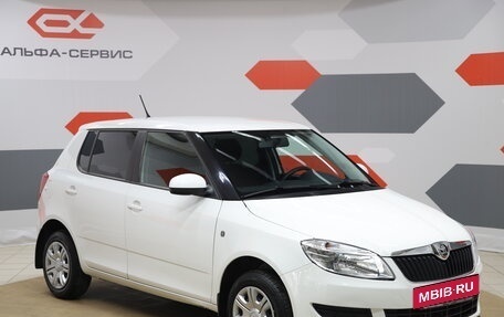 Skoda Fabia II, 2013 год, 730 000 рублей, 3 фотография