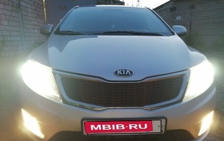 KIA Rio III рестайлинг, 2014 год, 1 120 000 рублей, 2 фотография