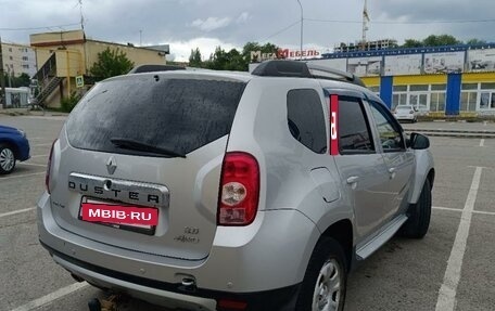 Renault Duster I рестайлинг, 2013 год, 950 000 рублей, 2 фотография