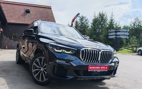 BMW X5, 2019 год, 6 200 000 рублей, 2 фотография