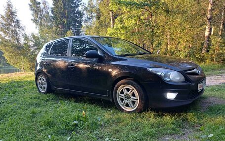 Hyundai i30 I, 2011 год, 950 000 рублей, 2 фотография