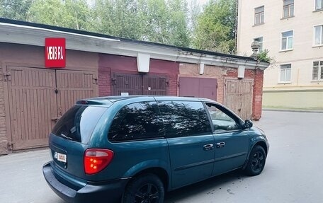 Dodge Caravan IV, 2002 год, 395 000 рублей, 2 фотография