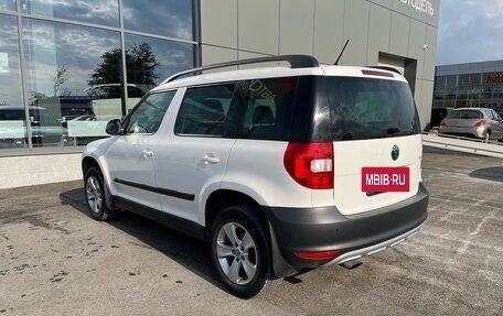 Skoda Yeti I рестайлинг, 2013 год, 1 055 000 рублей, 5 фотография