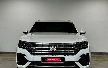 Volkswagen Touareg III, 2019 год, 5 790 000 рублей, 3 фотография