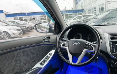 Hyundai Solaris II рестайлинг, 2011 год, 919 000 рублей, 17 фотография