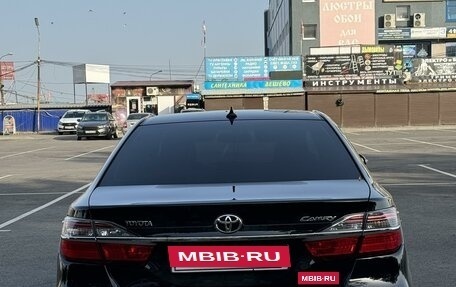 Toyota Camry, 2017 год, 2 450 000 рублей, 5 фотография