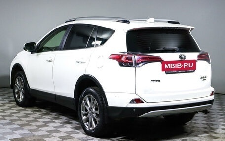 Toyota RAV4, 2015 год, 2 100 000 рублей, 7 фотография