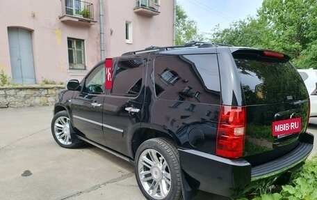 Chevrolet Tahoe III, 2012 год, 1 990 000 рублей, 3 фотография