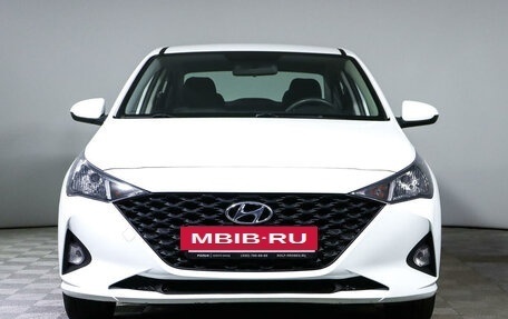 Hyundai Solaris II рестайлинг, 2021 год, 1 750 000 рублей, 2 фотография