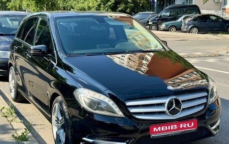 Mercedes-Benz B-Класс, 2013 год, 1 590 000 рублей, 6 фотография