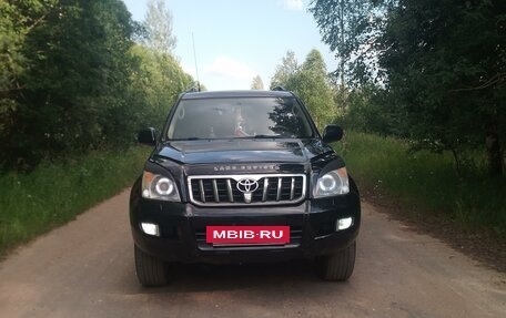 Toyota Land Cruiser Prado 120 рестайлинг, 2003 год, 1 600 000 рублей, 6 фотография