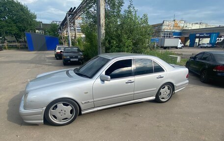 Mercedes-Benz E-Класс, 1998 год, 650 000 рублей, 11 фотография