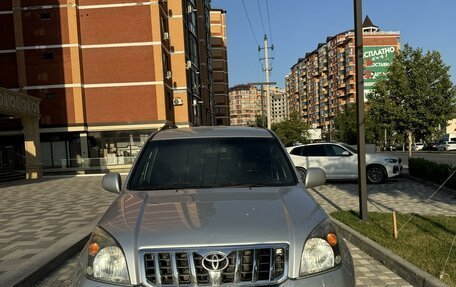 Toyota Land Cruiser Prado 120 рестайлинг, 2008 год, 2 500 000 рублей, 3 фотография