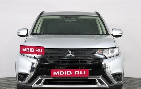 Mitsubishi Outlander III рестайлинг 3, 2022 год, 2 990 000 рублей, 2 фотография