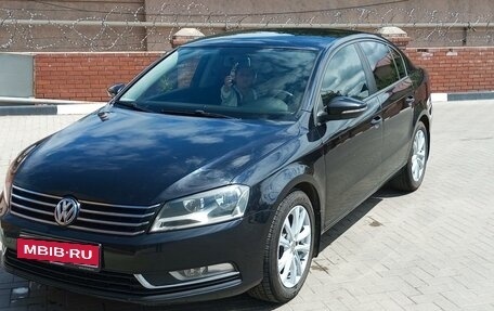 Volkswagen Passat B7, 2011 год, 1 125 000 рублей, 1 фотография