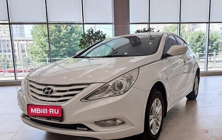 Hyundai Sonata VI, 2012 год, 855 000 рублей, 1 фотография