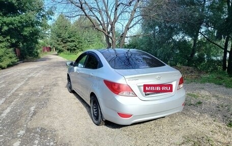 Hyundai Solaris II рестайлинг, 2011 год, 780 000 рублей, 3 фотография