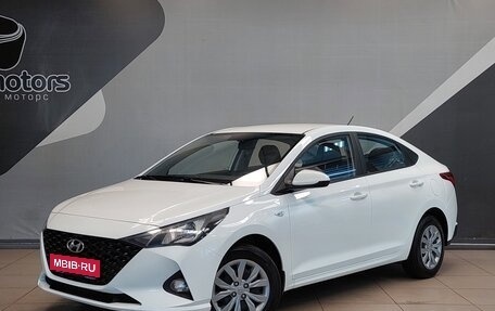 Hyundai Solaris II рестайлинг, 2021 год, 1 650 000 рублей, 1 фотография