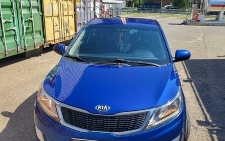 KIA Rio III рестайлинг, 2013 год, 1 050 000 рублей, 6 фотография