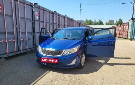 KIA Rio III рестайлинг, 2013 год, 1 050 000 рублей, 9 фотография