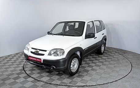 Chevrolet Niva I рестайлинг, 2015 год, 811 000 рублей, 1 фотография