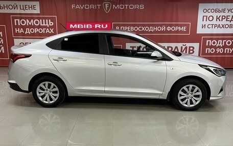 Hyundai Solaris II рестайлинг, 2021 год, 1 650 000 рублей, 4 фотография