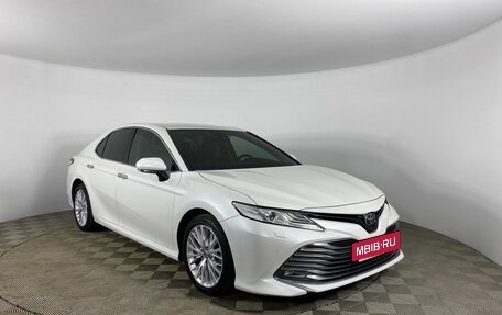 Toyota Camry, 2019 год, 2 880 000 рублей, 3 фотография