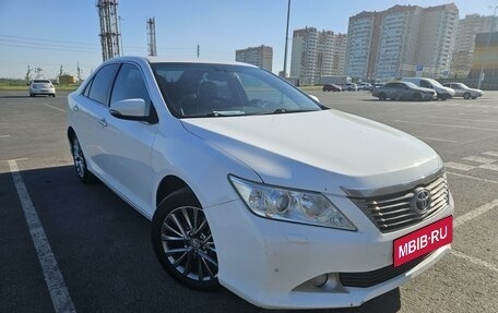 Toyota Camry, 2013 год, 1 790 000 рублей, 1 фотография