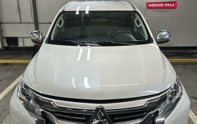 Mitsubishi Pajero Sport III рестайлинг, 2018 год, 3 390 000 рублей, 1 фотография